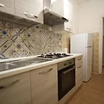 Vascello House *