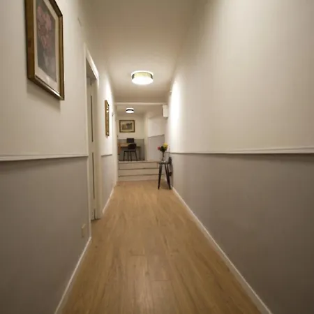 Vascello House דירה