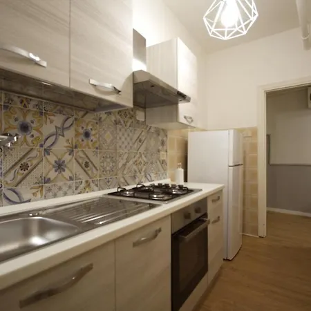 Vascello Holiday House * Roma